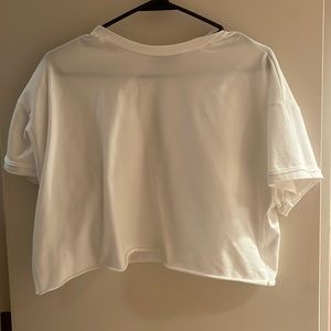 Womens cropped white tee